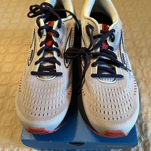 New! Brooks Glycerin 19 Men’s Running Shoes Size 12